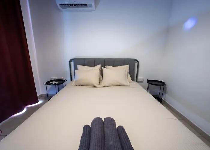 Penthouse, Center, Walking To Apartamento Lárnaca